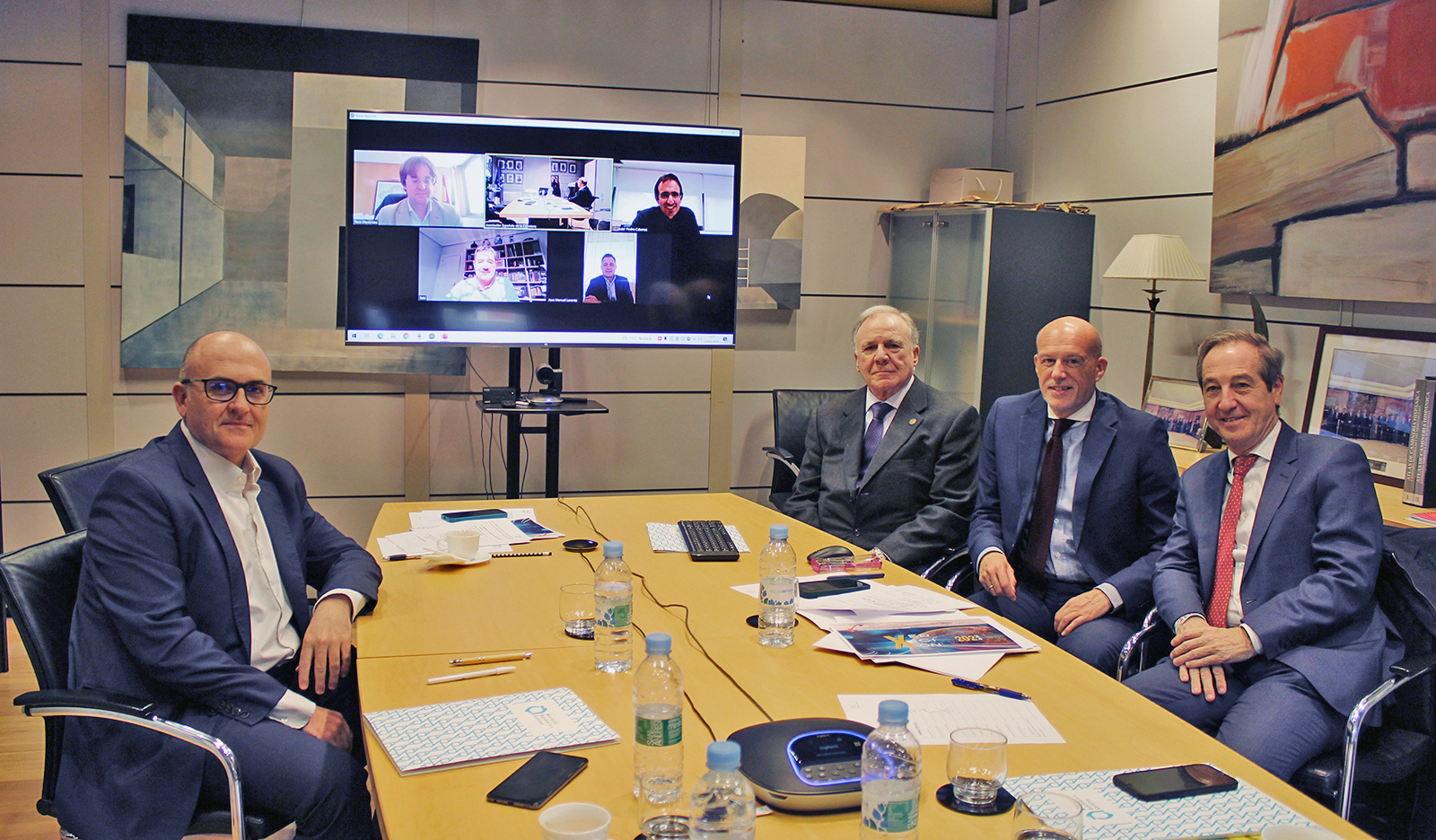 Un momento de la reunión del Comité Ejecutivo de la AEC.